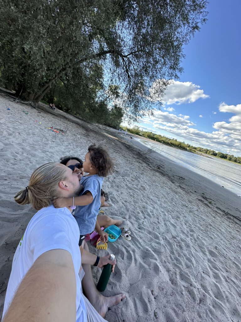 Familie Fuchs-Rui am Rodenkirchen Beach